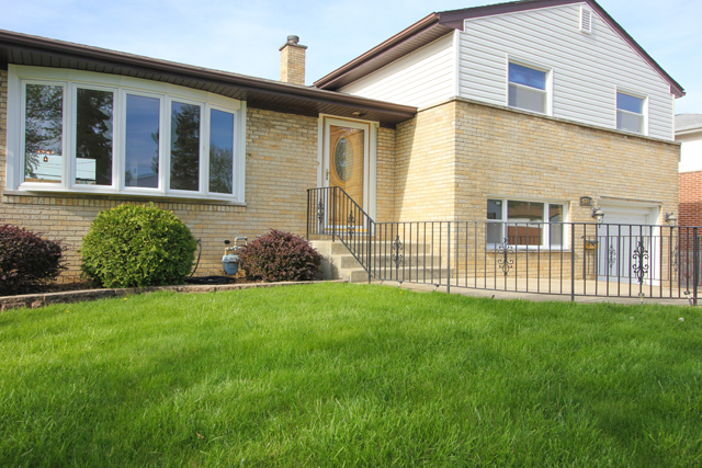 1114 N 17th Ave