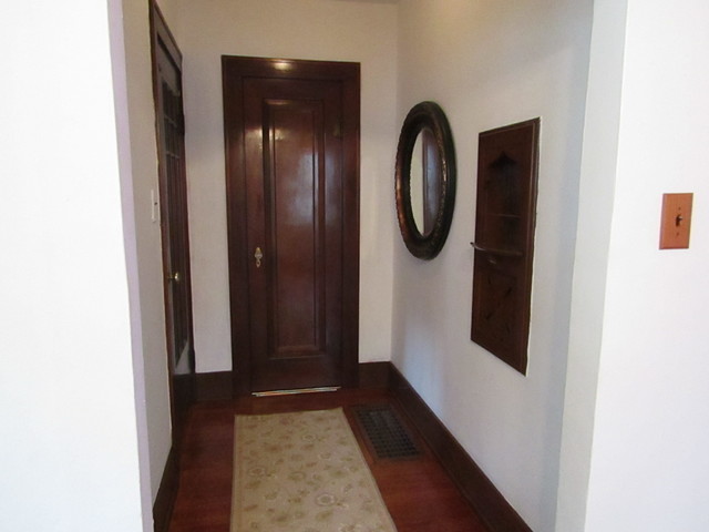 1010 Elm St