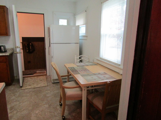 1010 Elm St