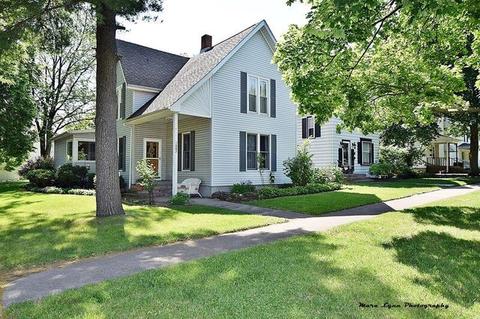1007 S 4th St
