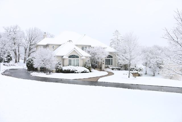 36 W246 River View Ct