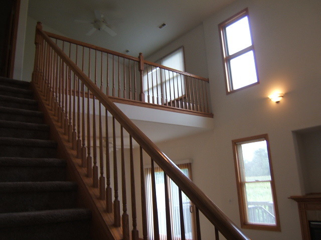 For Sale: 1422 Ridge Dr Sycamore, IL 60178