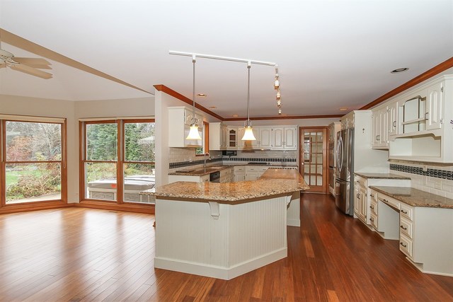 28 W751 Berkshire Dr