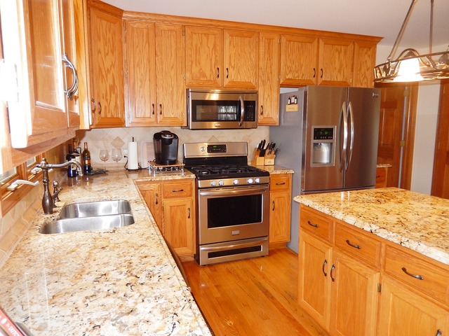 For Sale: 581 Meadowview Dr West Chicago, IL 60185