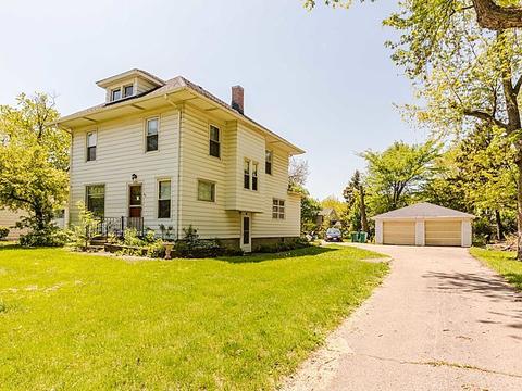 431 E Roosevelt Rd