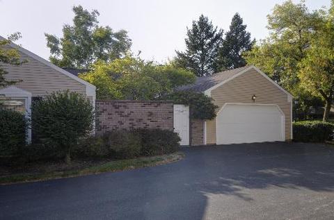 1205 Oakview Dr