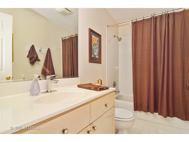 1247 Pearl Ave #D