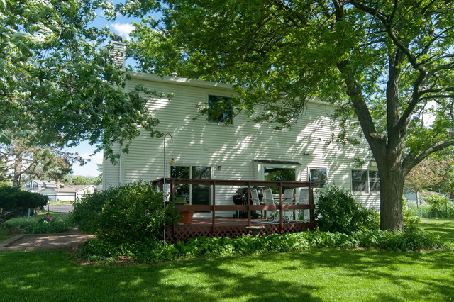For Sale: 506 Heather Ln Carol Stream, IL 60188