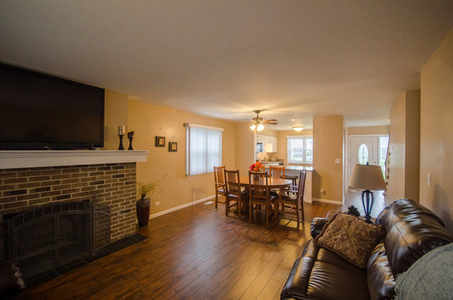 For Sale: Undisclosed Carol Stream, IL 60188