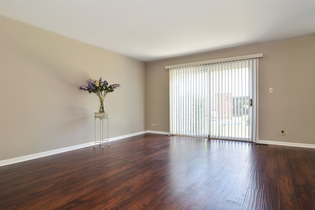 For Sale: 1531 S Prospect St Wheaton, IL 60189