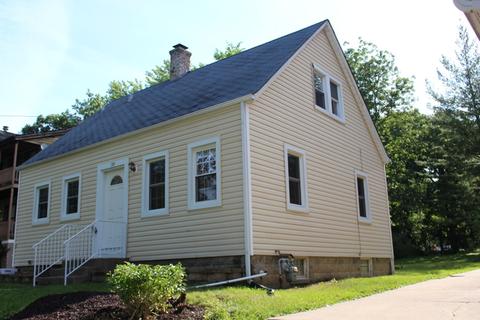 353 Essex Ct #6-C-R