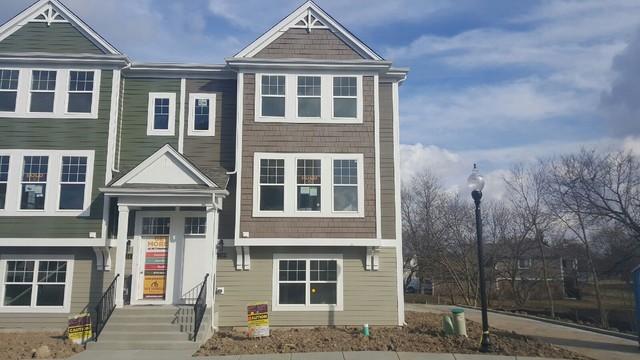 1919 Arklow Pl