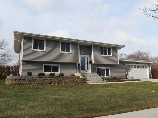 1919 Arklow Pl