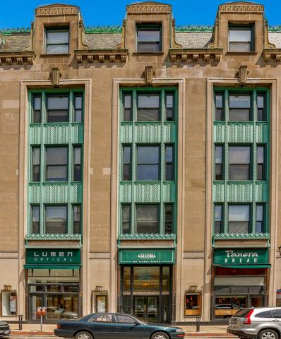 1738 Chicago Ave #204