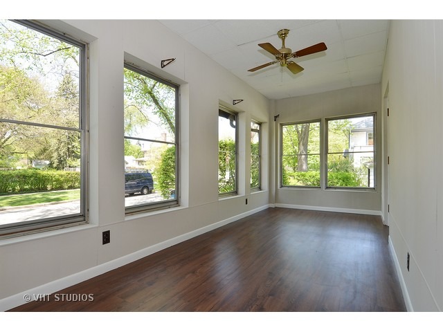 For Sale: 2665 Stewart Ave Evanston, IL 60201