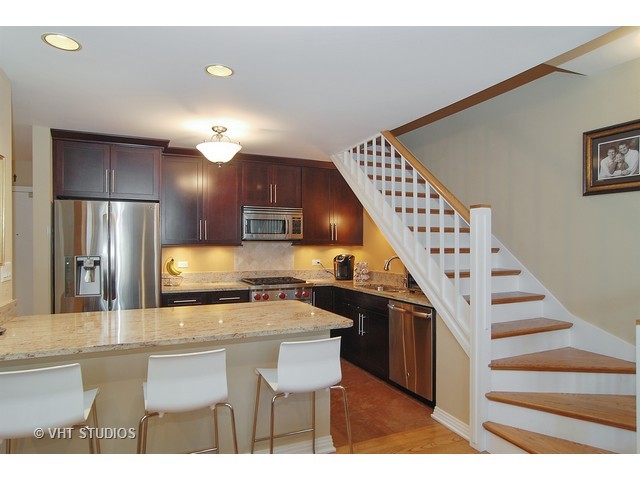 538 N Lombard Ave