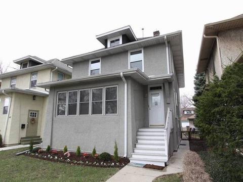 245 S Ridgeland Ave