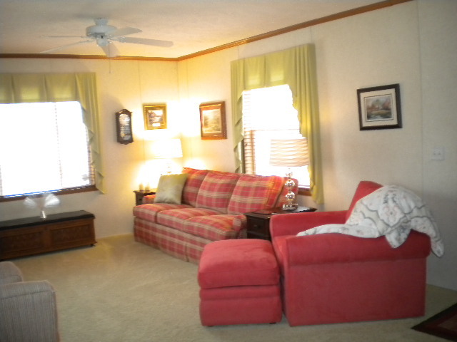 109 Peach St