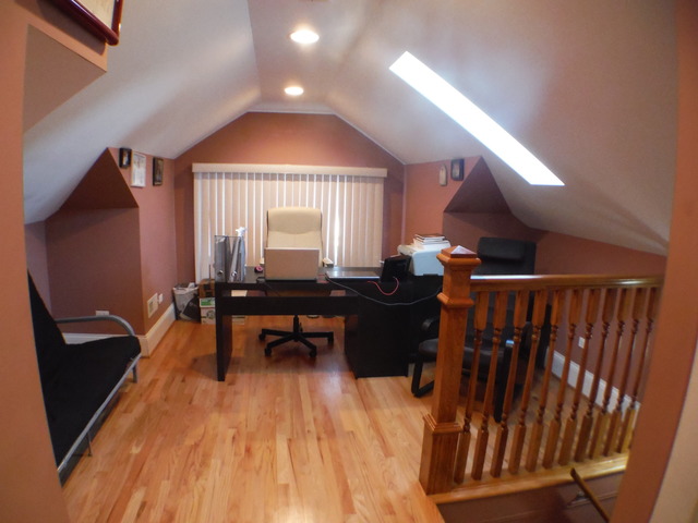 For Sale: 3645 Scoville Ave Berwyn, IL 60402