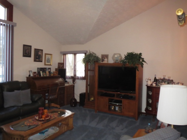 1908 Burry Circle Dr