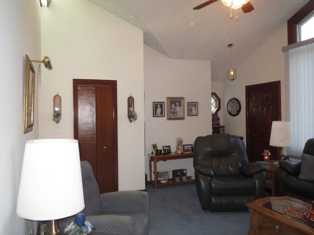 1908 Burry Circle Dr