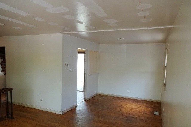 For Sale: 1609 215th Pl Chicago Heights, IL 60411