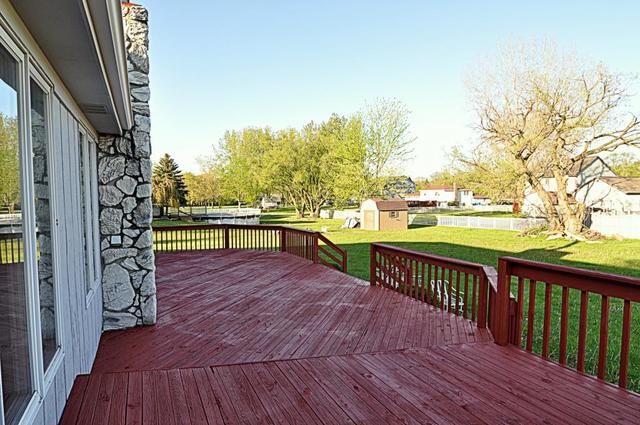 25 E Donovan Ct