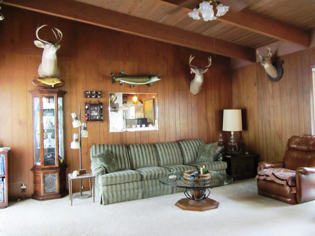 For Sale: 23362 S Torrence Ave Crete, IL 60417