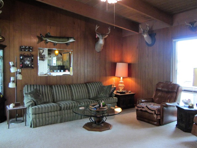 For Sale: 23362 S Torrence Ave Crete, IL 60417