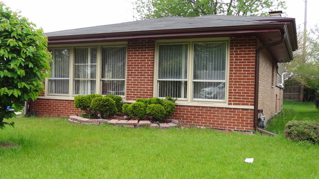 For Sale: 756 E 148th St Dolton, IL 60419