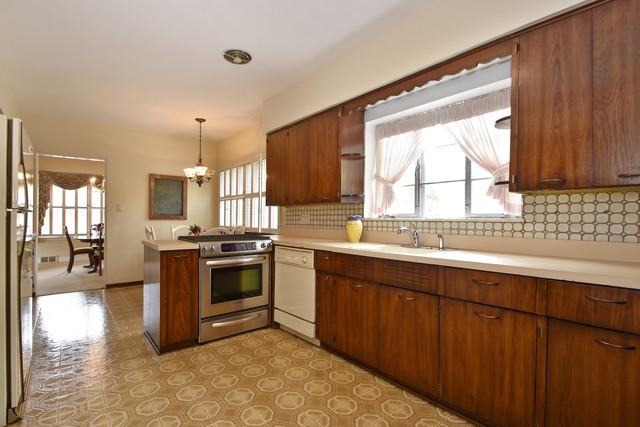 728 Gardner Rd