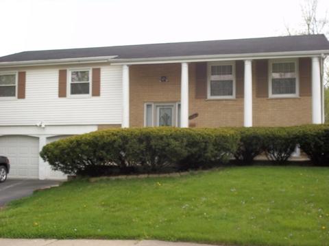 112 Graymoor Ln