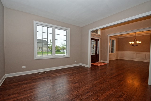 8726 Fairfield Ln