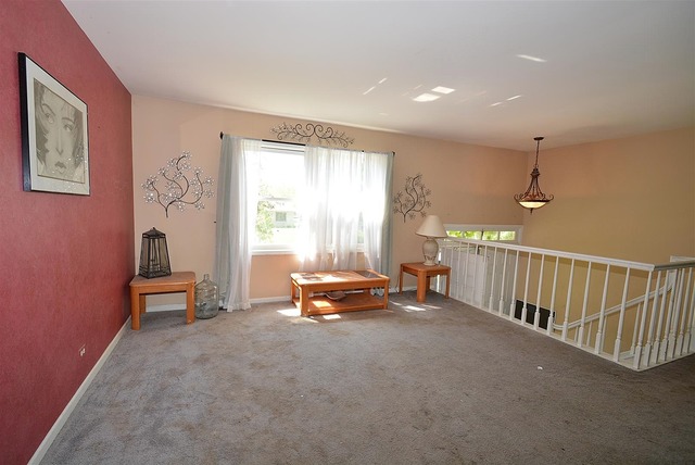 For Sale: 7854 W Laurel Dr Frankfort, IL 60423