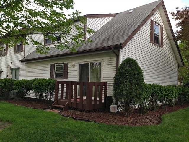 For Sale: 7759 W Garland Ct Frankfort, IL 60423