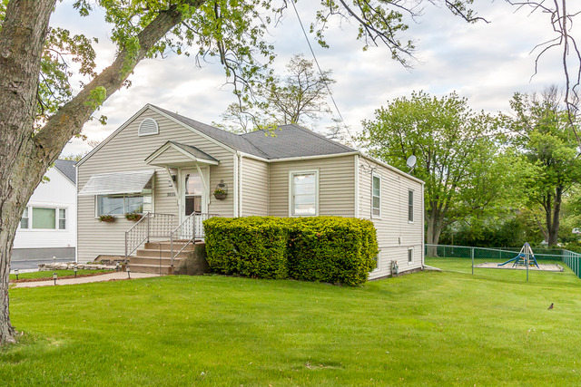 For Sale: 3010 183rd St Homewood, IL 60430