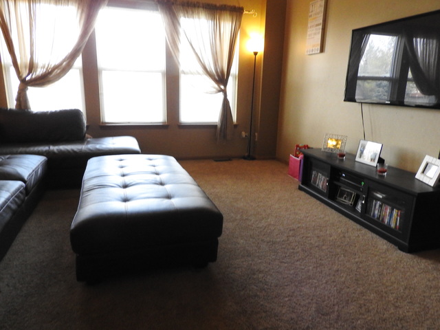 1114 Cassie Dr