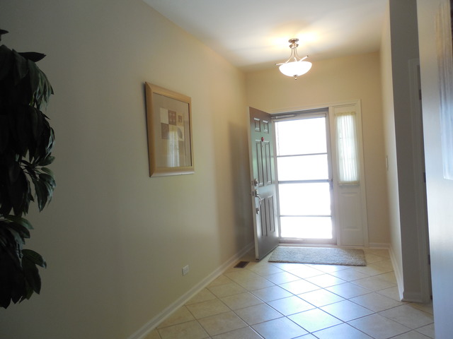 For Sale: 8211 Tremont Ln Joliet, IL 60431