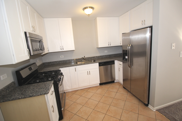 1836 Tanager Ct #1836
