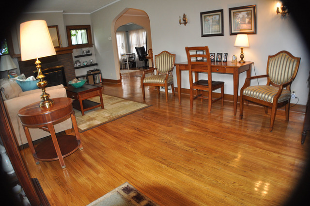 For Sale: 525 N Cornelia St Joliet, IL 60435
