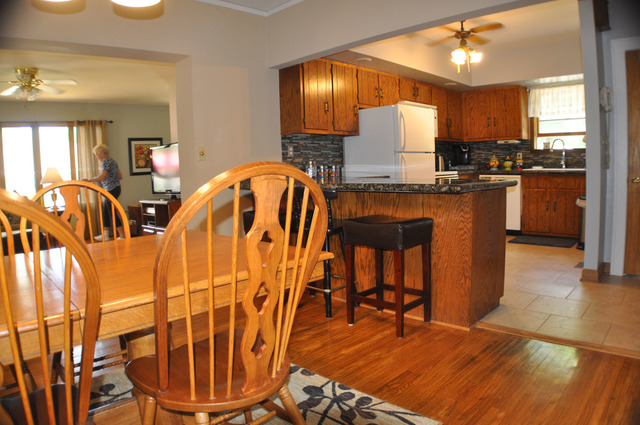 For Sale: 525 N Cornelia St Joliet, IL 60435
