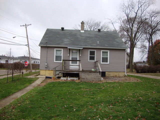 122 S Emery St