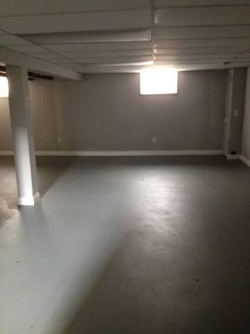 18231 Walter St
