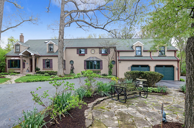 105 Ruffled Feathers Dr