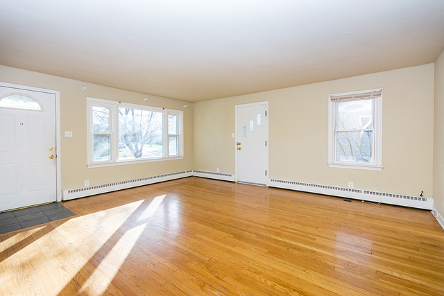 318 Charlestown Dr