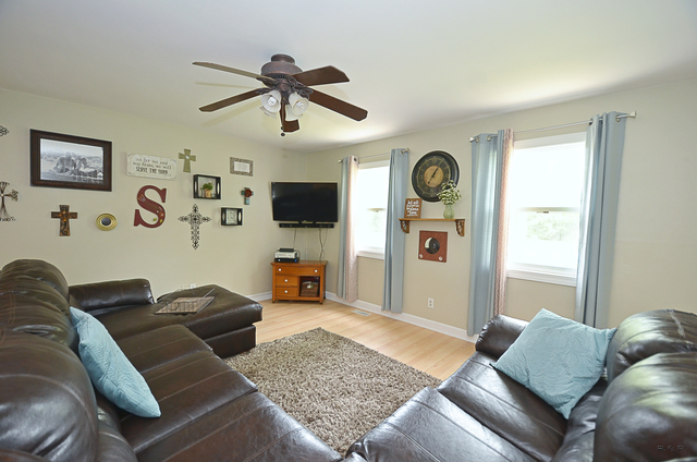 534 White Oak Rd