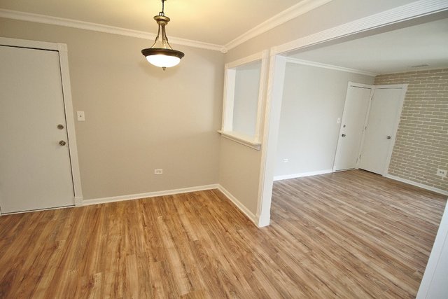 14457 Lamon Ave #3N