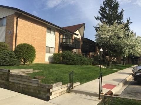 2222 Country Club Dr #1