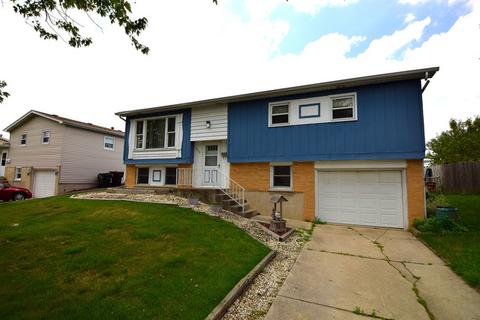 16016 Lorel Ave