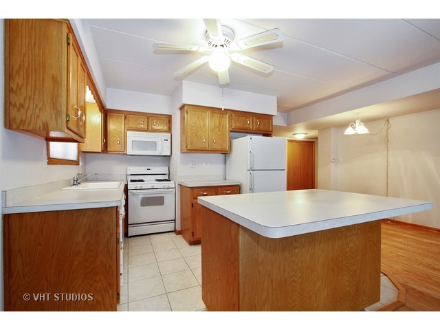 5240 Yourell Dr #1